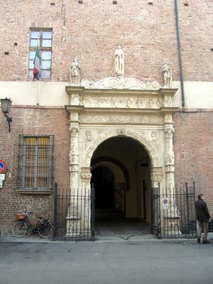 Ingresso Tribunale Piacenza