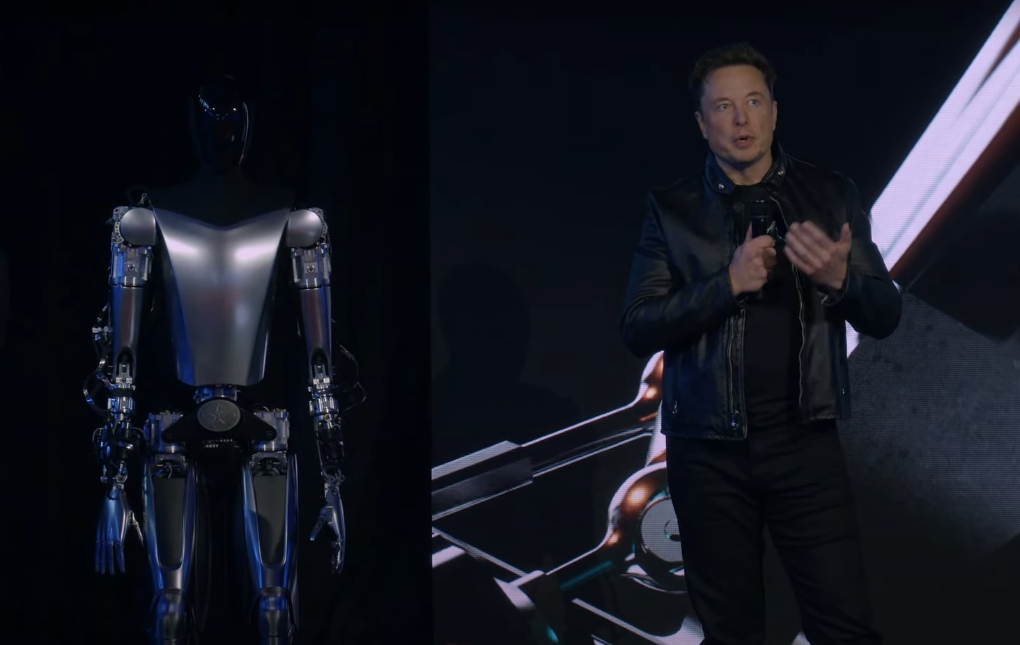 Tesla presenta Optimus, il robot-umanoide: Costerà meno di 20mila dollari  - Libertà Piacenza